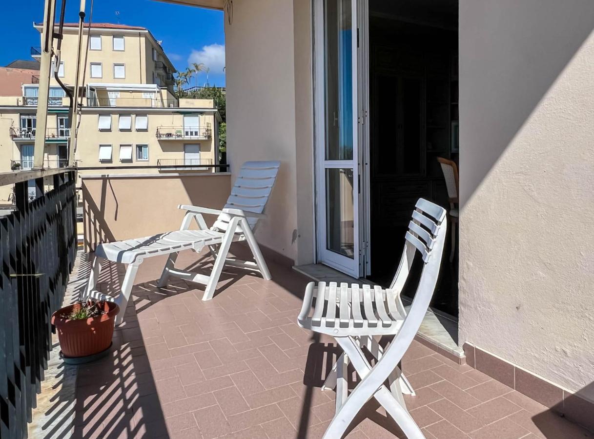 Grande Appartamento Vista Mare Varazze Exterior photo